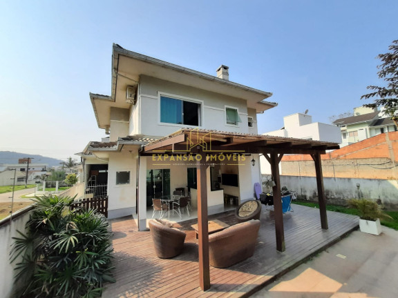 Casa com 3 Quartos à Venda, 185 m² em Pedra Branca - Palhoça