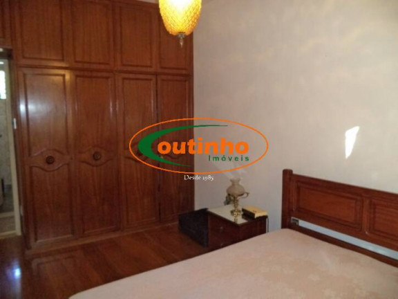 Imagem Casa com 3 Quartos à Venda, 215 m² em Maracanã - Rio De Janeiro Imagem Casa com 3 Quartos à Venda, 215 m² em Maracanã - Rio De Janeiro