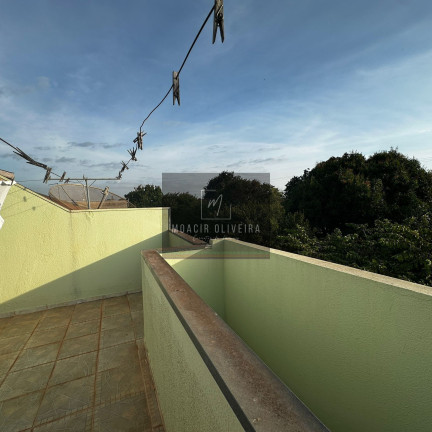 Imagem Casa com 3 Quartos à Venda, 216 m² em Jardim Das Paineiras - Ourinhos