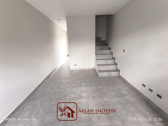 Imagem Casa com 2 Quartos à Venda, 75 m² em Serpa - Caieiras