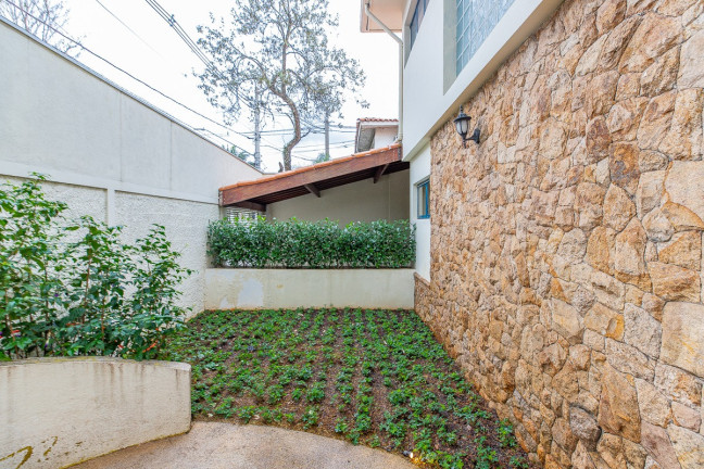 Imagem Casa com 3 Quartos à Venda, 220 m² em Moema - São Paulo