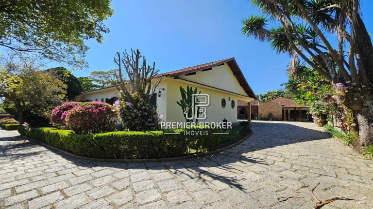 Imagem Casa com 4 Quartos à Venda, 503 m² em Parque São Luiz - Teresópolis Imagem Casa com 4 Quartos à Venda, 503 m² em Parque São Luiz - Teresópolis