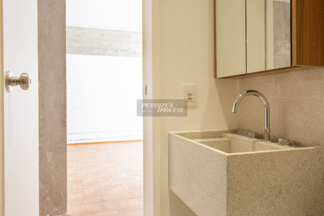 Imagem Casa com 2 Quartos à Venda, 100 m² em Santa Cecília - São Paulo Imagem Casa com 2 Quartos à Venda, 100 m² em Santa Cecília - São Paulo