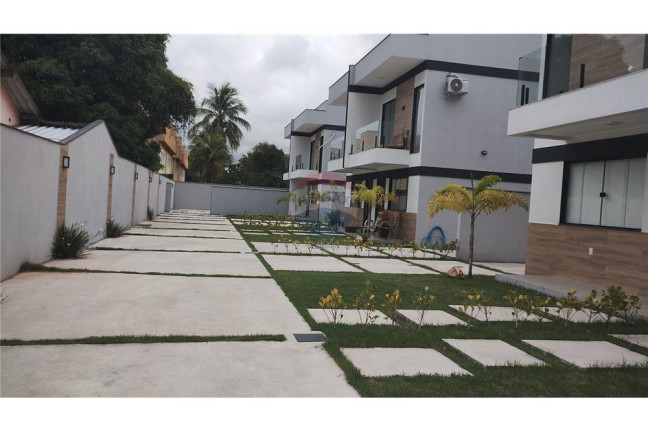 Imagem Casa com 2 Quartos à Venda, 75 m² em Inoa - Maricá