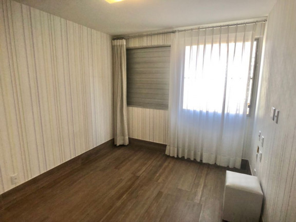 Imagem Apartamento com 4 Quartos à Venda, 140 m² em Higienópolis - São Paulo Imagem Apartamento com 4 Quartos à Venda, 140 m² em Higienópolis - São Paulo