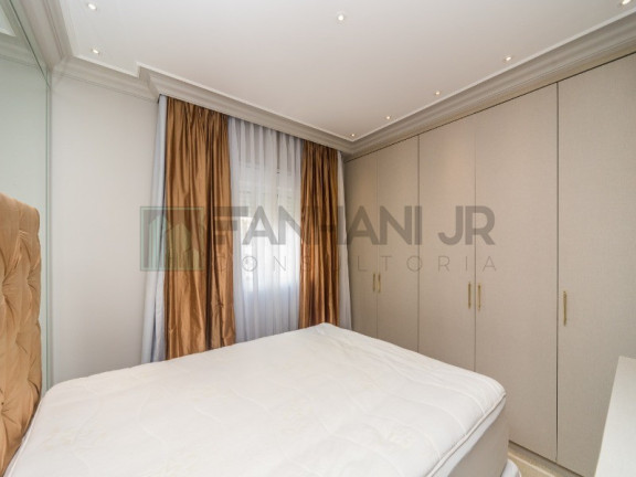 Imagem Imóvel com 3 Quartos à Venda, 157 m² em Vila Nova Conceição - São Paulo