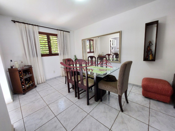 Imagem Casa com 3 Quartos à Venda, em Candelária - Natal Imagem Casa com 3 Quartos à Venda, em Candelária - Natal