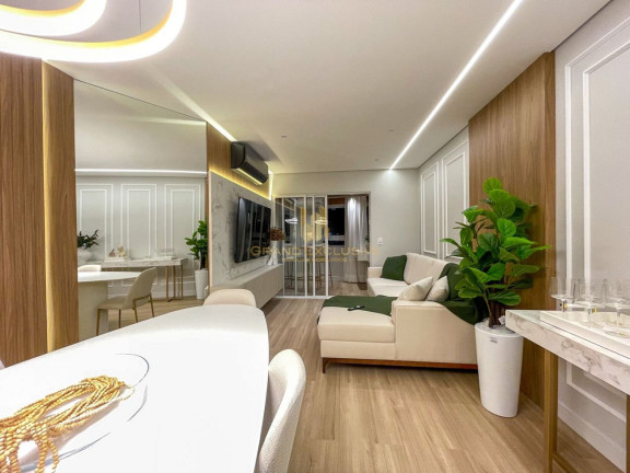 Imagem Apartamento com 3 Quartos à Venda, 146 m² em Centro - Balneário Camboriú Imagem Apartamento com 3 Quartos à Venda, 146 m² em Centro - Balneário Camboriú