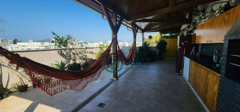 Imagem Cobertura com 4 Quartos à Venda, 230 m² em Santa Rosa - Niterói Imagem Cobertura com 4 Quartos à Venda, 230 m² em Santa Rosa - Niterói