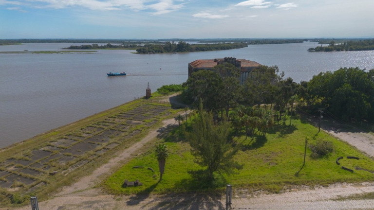 Imagem Terreno à Venda,  em Centro Histórico - Porto Alegre