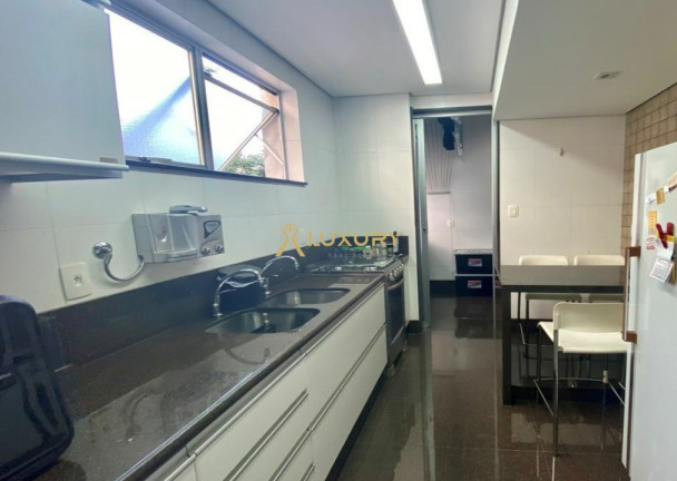 Imagem Imóvel com 3 Quartos à Venda, 97 m² em Lourdes - Belo Horizonte Imagem Imóvel com 3 Quartos à Venda, 97 m² em Lourdes - Belo Horizonte