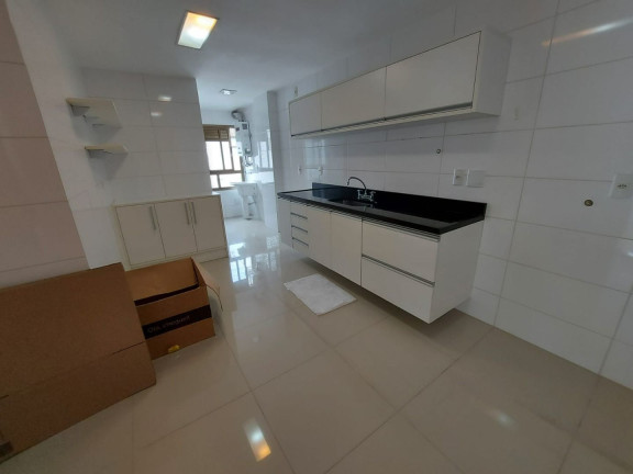Imagem Apartamento com 3 Quartos à Venda, 106 m² em Várzea - Teresópolis Imagem Apartamento com 3 Quartos à Venda, 106 m² em Várzea - Teresópolis