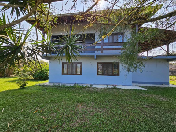 Imagem Casa com 4 Quartos à Venda, 320 m² em Pinheiros - Balneário Barra Do Sul Imagem Casa com 4 Quartos à Venda, 320 m² em Pinheiros - Balneário Barra Do Sul