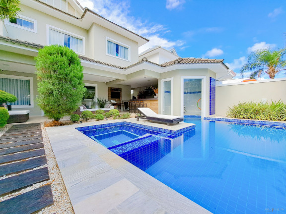 Casa de Condomínio com 4 Quartos à Venda, 600 m² em Barra Da Tijuca - Rio  De Janeiro