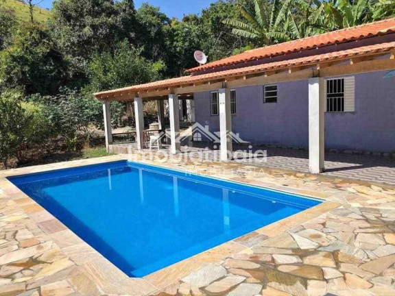 Chácara com 3 Quartos à Venda, 1 m² em Vitória Régia - Atibaia