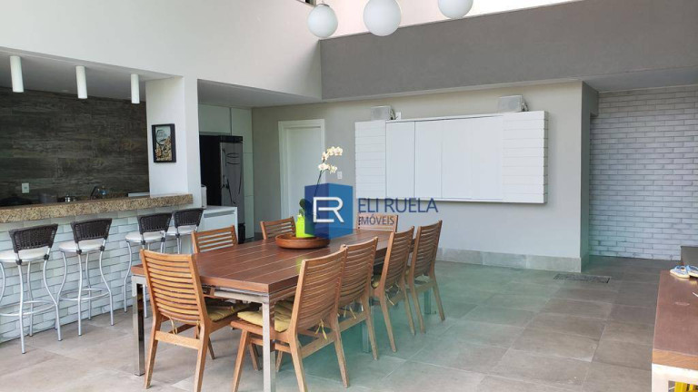 Imagem Casa com 3 Quartos à Venda, 270 m² em Cocal - Vila Velha Imagem Casa com 3 Quartos à Venda, 270 m² em Cocal - Vila Velha