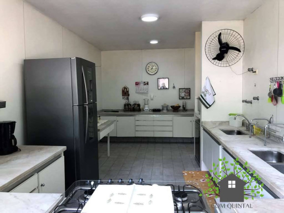 Imagem Casa com 4 Quartos à Venda, 578 m² em Chácara Dos Lagos - Carapicuíba