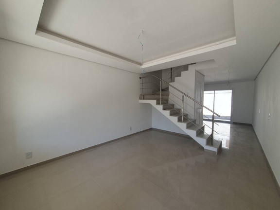 Imagem Sobrado com 2 Quartos à Venda, 101 m² em São José - Canoas Imagem Sobrado com 2 Quartos à Venda, 101 m² em São José - Canoas
