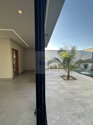 Imagem Casa com 4 Quartos à Venda, 219 m² em Parque Amazônia - Goiânia