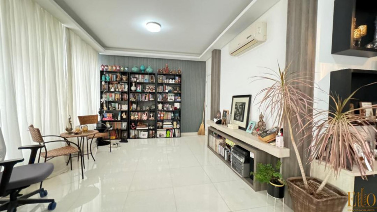 Imagem Apartamento com 4 Quartos à Venda, 193 m² em Meia Praia - Itapema Imagem Apartamento com 4 Quartos à Venda, 193 m² em Meia Praia - Itapema