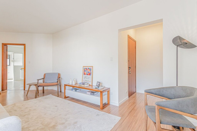 Imagem Apartamento com 3 Quartos à Venda, 112 m² em Moema - São Paulo