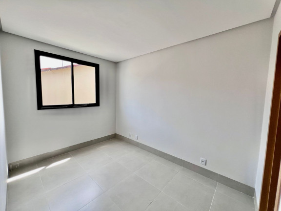 Imagem Casa de Condomínio com 3 Quartos à Venda, 147 m² em Setor Jaó - Goiânia