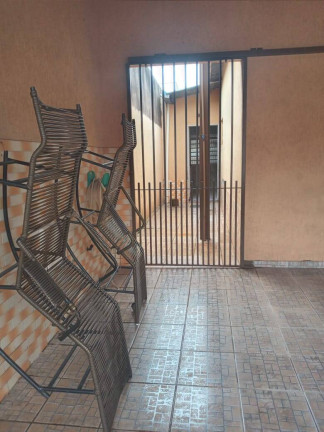 Imagem Casa com 4 Quartos à Venda, 300 m² em Guará I - Brasília Imagem Casa com 4 Quartos à Venda, 300 m² em Guará I - Brasília