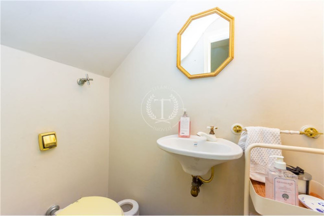 Imagem Casa com 3 Quartos à Venda, 168 m² em Vila Nova Conceição - São Paulo Imagem Casa com 3 Quartos à Venda, 168 m² em Vila Nova Conceição - São Paulo