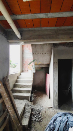Imagem Sobrado com 3 Quartos à Venda, 130 m² em Xaxim - Curitiba Imagem Sobrado com 3 Quartos à Venda, 130 m² em Xaxim - Curitiba