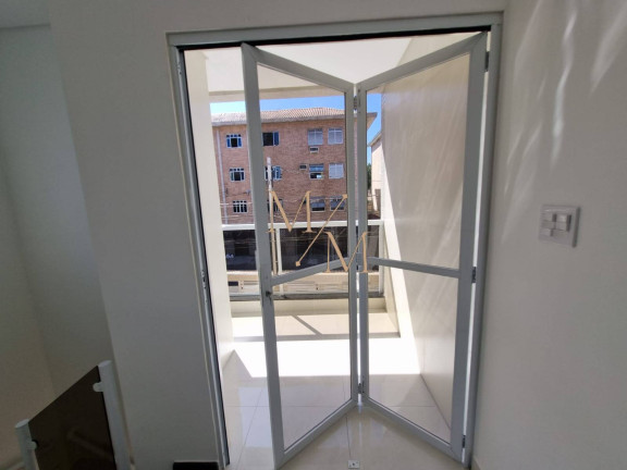 Imagem Casa com 3 Quartos à Venda, 95 m² em Embaré - Santos Imagem Casa com 3 Quartos à Venda, 95 m² em Embaré - Santos