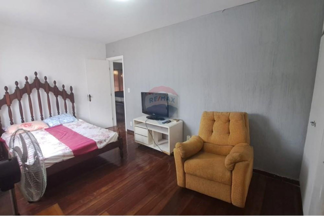 Imagem Casa com 5 Quartos à Venda, 351 m² em Piratininga - Niterói