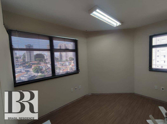 Sala Comercial à Venda ou Locação, 55 m² em Saúde - São Paulo