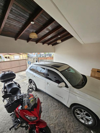 Imagem Sobrado com 3 Quartos à Venda, 340 m² em Iririú - Joinville Imagem Sobrado com 3 Quartos à Venda, 340 m² em Iririú - Joinville