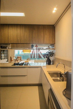Imagem Imóvel com 4 Quartos à Venda, 119 m² em Zona 01 - Maringá Imagem Imóvel com 4 Quartos à Venda, 119 m² em Zona 01 - Maringá