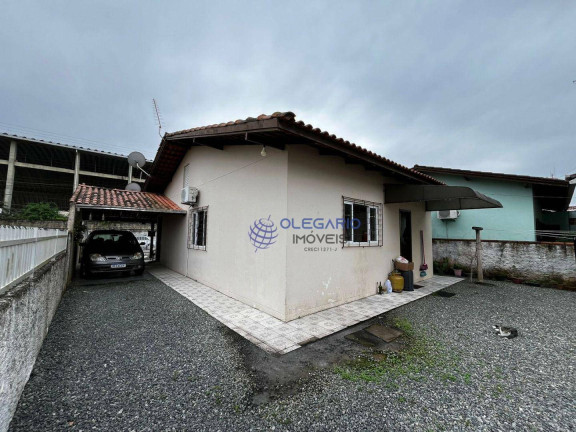 Imagem Casa com 3 Quartos à Venda, 95 m² em Centro - Balneário Piçarras Imagem Casa com 3 Quartos à Venda, 95 m² em Centro - Balneário Piçarras