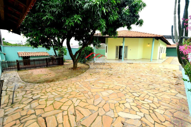 Imagem Casa com 3 Quartos à Venda, 220 m² em Bosque Das Palmeiras - Campinas Imagem Casa com 3 Quartos à Venda, 220 m² em Bosque Das Palmeiras - Campinas