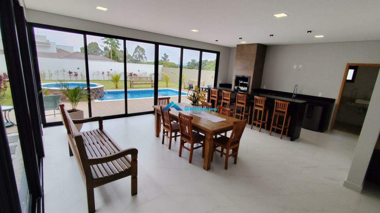 Imagem Casa com 3 Quartos à Venda, 340 m² em Caxambu - Jundiaí Imagem Casa com 3 Quartos à Venda, 340 m² em Caxambu - Jundiaí