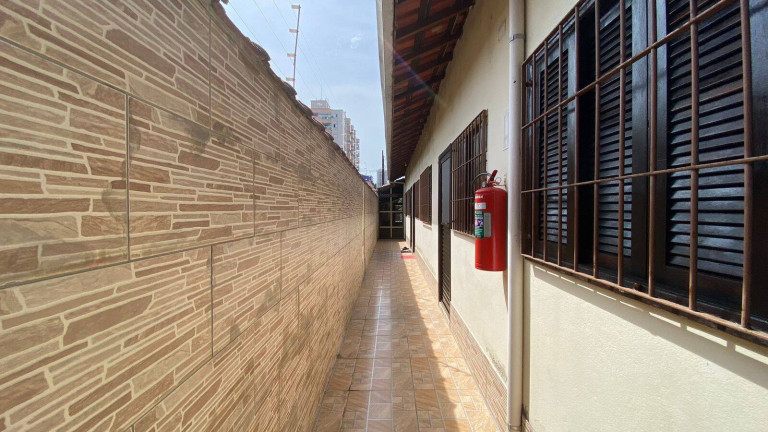 Imagem Casa com 1 Quarto à Venda, 43 m² em Aviação - Praia Grande Imagem Casa com 1 Quarto à Venda, 43 m² em Aviação - Praia Grande