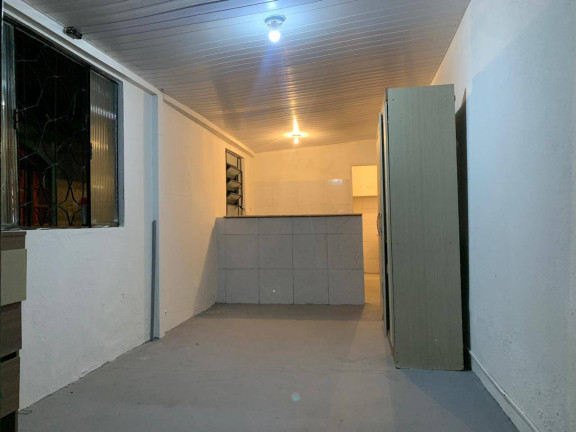 Imagem Casa com 6 Quartos à Venda, em Santo André - Nova Friburgo Imagem Casa com 6 Quartos à Venda, em Santo André - Nova Friburgo