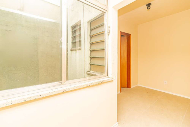 Imagem Imóvel com 2 Quartos à Venda, 78 m² em Santana - Porto Alegre Imagem Imóvel com 2 Quartos à Venda, 78 m² em Santana - Porto Alegre