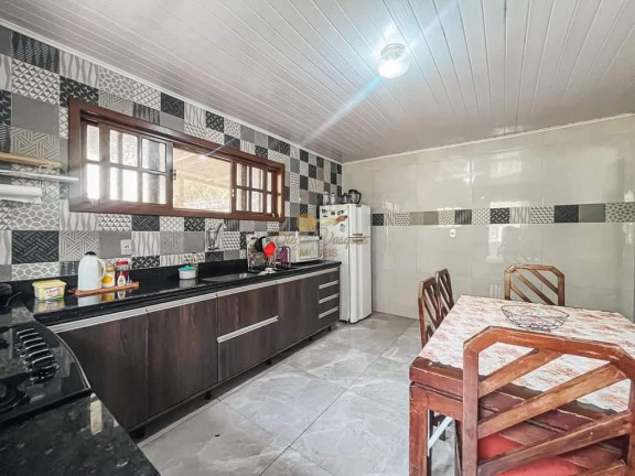 Imagem Casa com 2 Quartos à Venda, 250 m² em Colônia Alpina - Teresópolis Imagem Casa com 2 Quartos à Venda, 250 m² em Colônia Alpina - Teresópolis