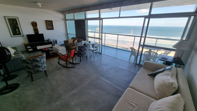 Imagem Apartamento com 3 Quartos à Venda, 198 m² em Pitangueiras - Guarujá