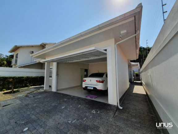 Imagem Casa com 3 Quartos à Venda, 180 m² em Sertão Do Maruim - São José Imagem Casa com 3 Quartos à Venda, 180 m² em Sertão Do Maruim - São José