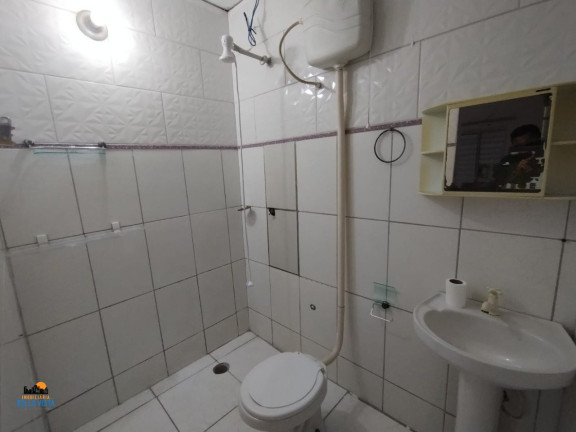 Imagem Sobrado com 1 Quarto à Venda, 250 m² em Nova Mirim - Praia Grande Imagem Sobrado com 1 Quarto à Venda, 250 m² em Nova Mirim - Praia Grande