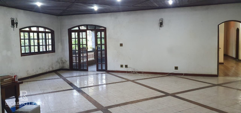 Imagem Imóvel com 4 Quartos à Venda, 7.000 m² em Chácaras Copaco - Arujá