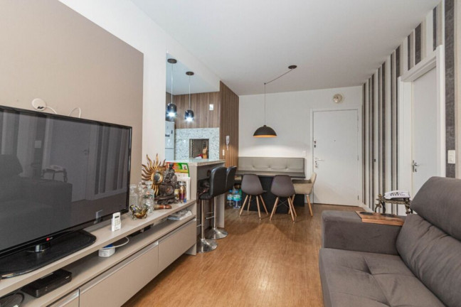 Imagem Imóvel com 2 Quartos à Venda, 66 m² em Auxiliadora - Porto Alegre Imagem Imóvel com 2 Quartos à Venda, 66 m² em Auxiliadora - Porto Alegre