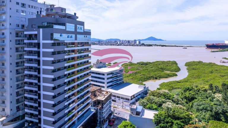 Imagem Imóvel com 3 Quartos à Venda, 115 m² em Fazenda - Itajaí Imagem Imóvel com 3 Quartos à Venda, 115 m² em Fazenda - Itajaí