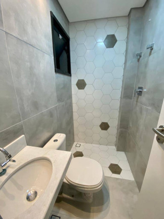 Imagem Sobrado com 2 Quartos à Venda, 116 m² em Marapé - Santos