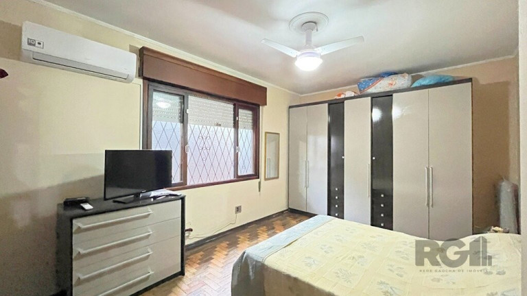 Imagem Casa com 3 Quartos à Venda,  em Santa Tereza - Porto Alegre