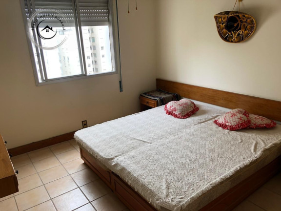 Imagem Apartamento com 2 Quartos à Venda, 80 m²